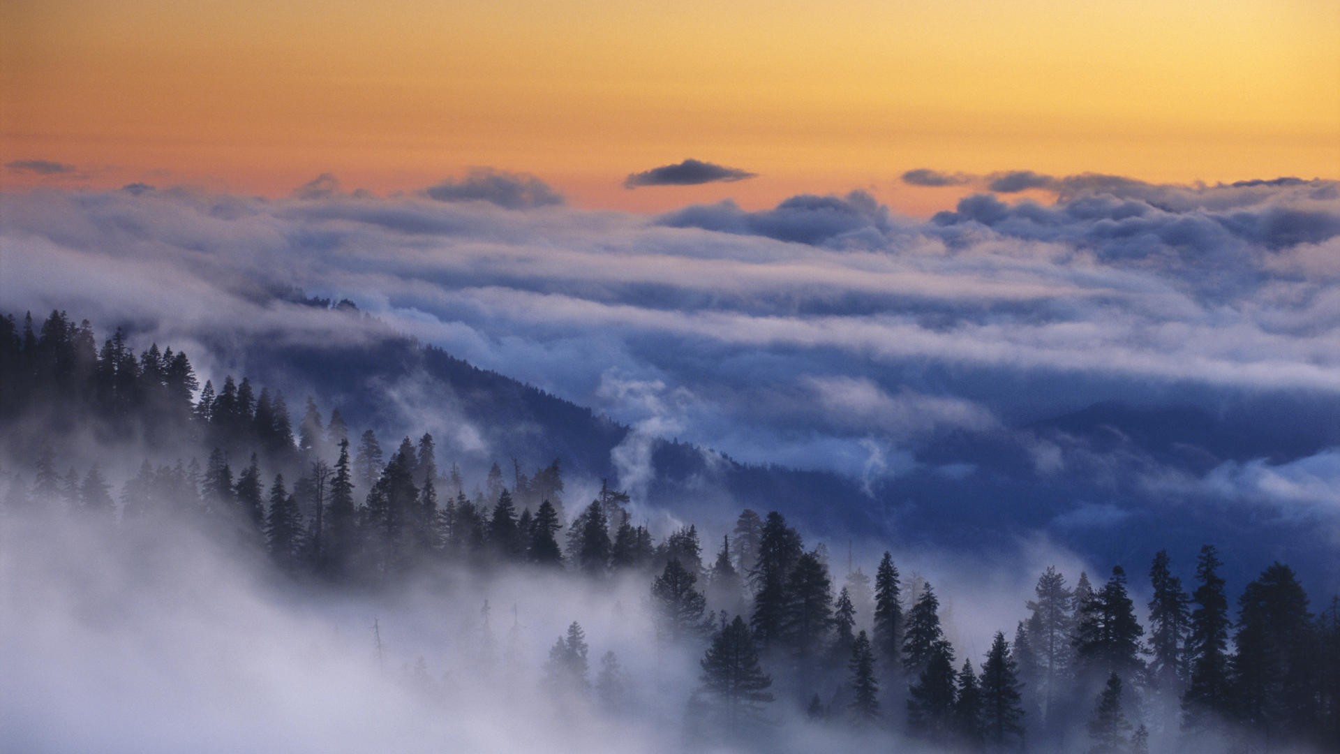 Misty Mountains Desktop Wallpaper