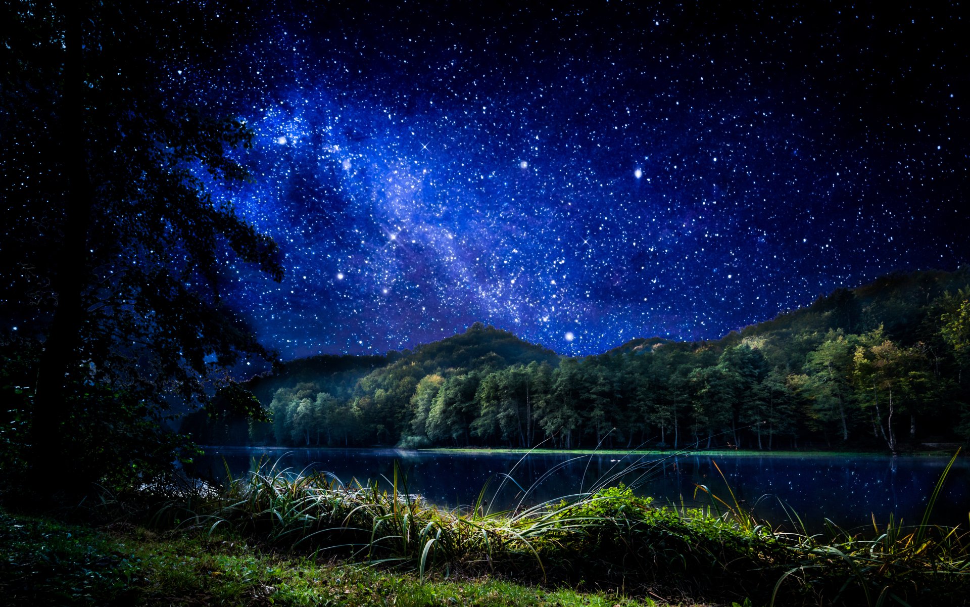 Starry Night Over Mountain Lake Wallpaper
