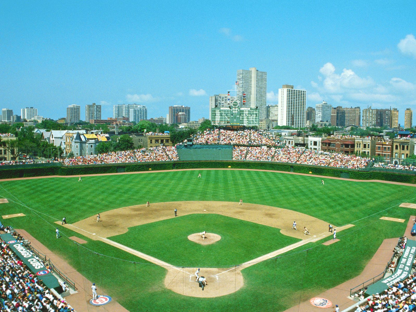 Free download Background Wrigley Field Chicago Illinois Free Cool  Backgrounds [1600x1200] for your Desktop, Mobile & Tablet | Explore 47+ Wrigley  Field Desktop Wallpaper | Baseball Field Wallpaper, Field Wallpaper, Hyrule Field  Wallpaper