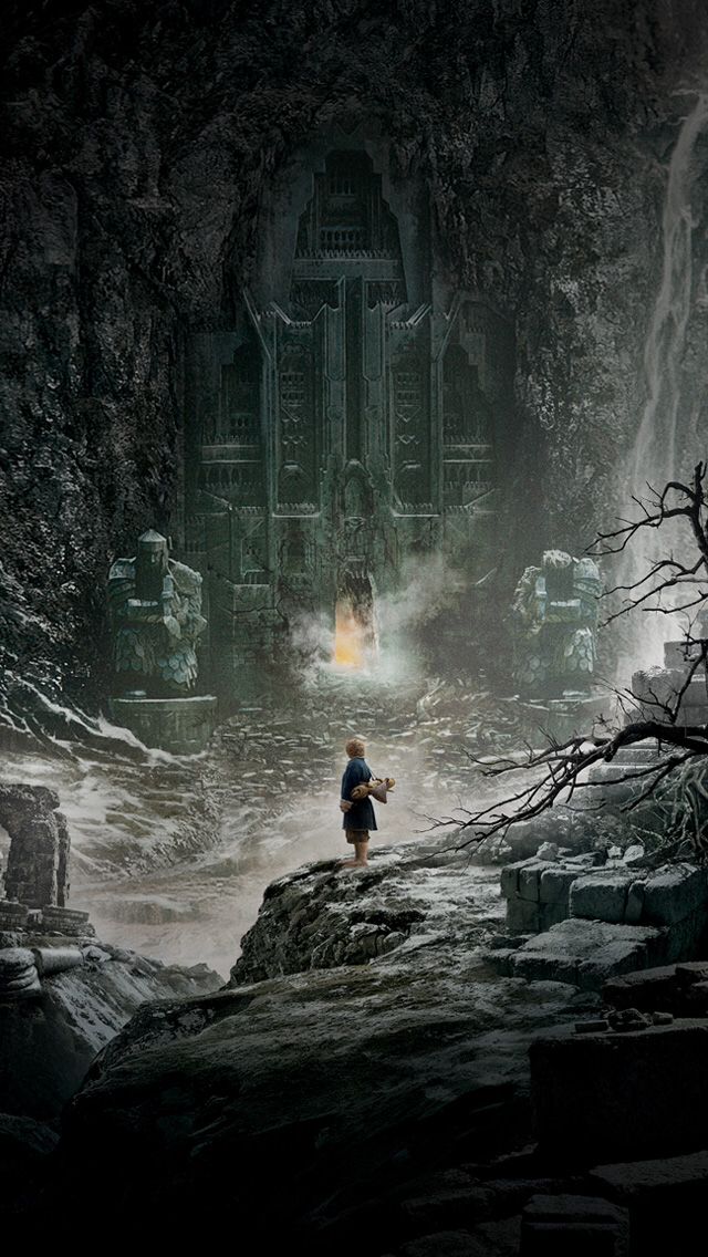 Bilbo Stands Before Erebor Mobile Wallpaper Favorite Movies