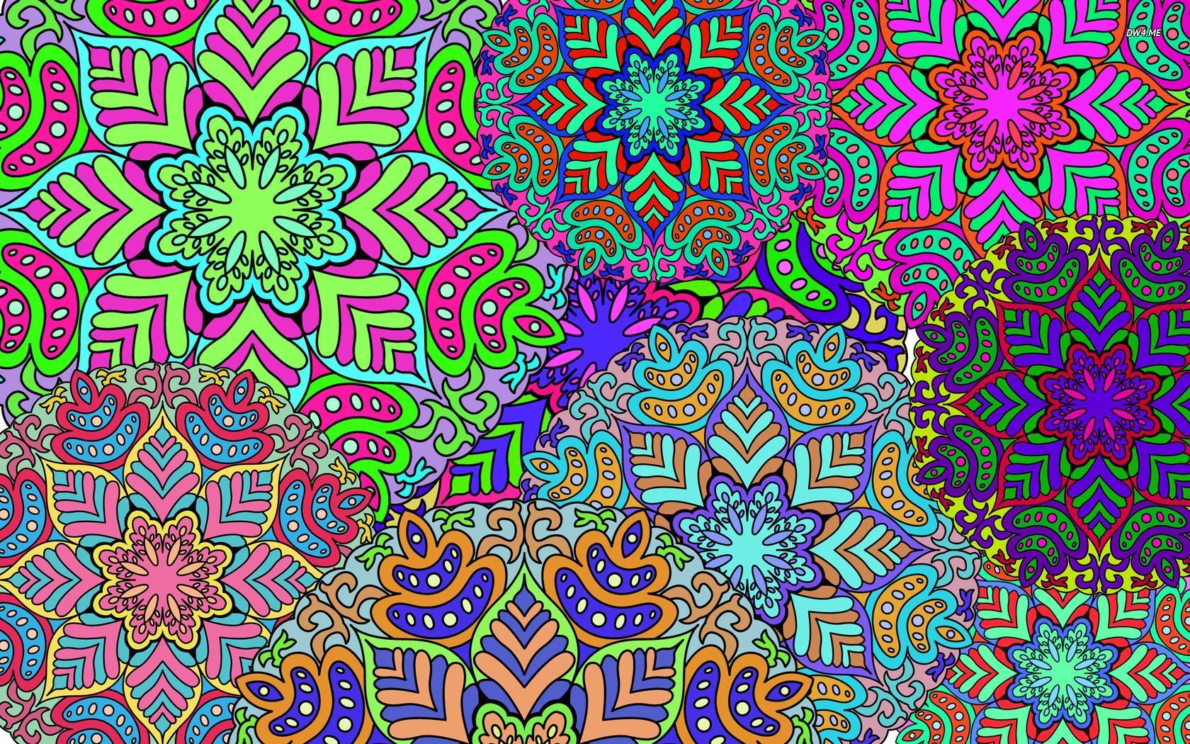 Colorful Floral Pattern Wallpaper