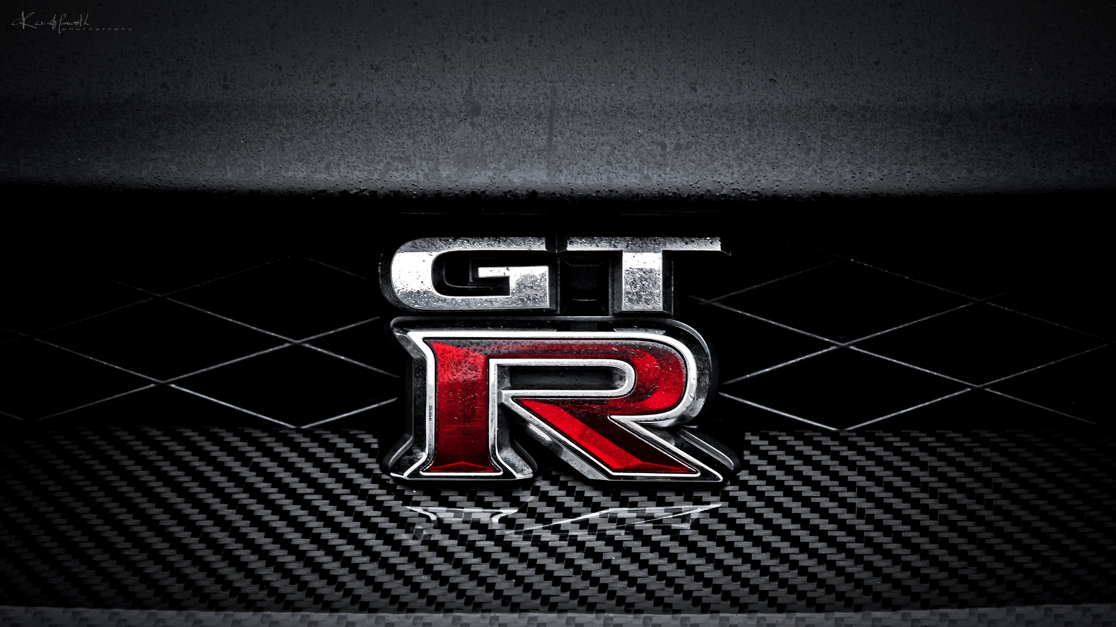 Nissan Gtr Engine And Logo HD Wallpaper 4k