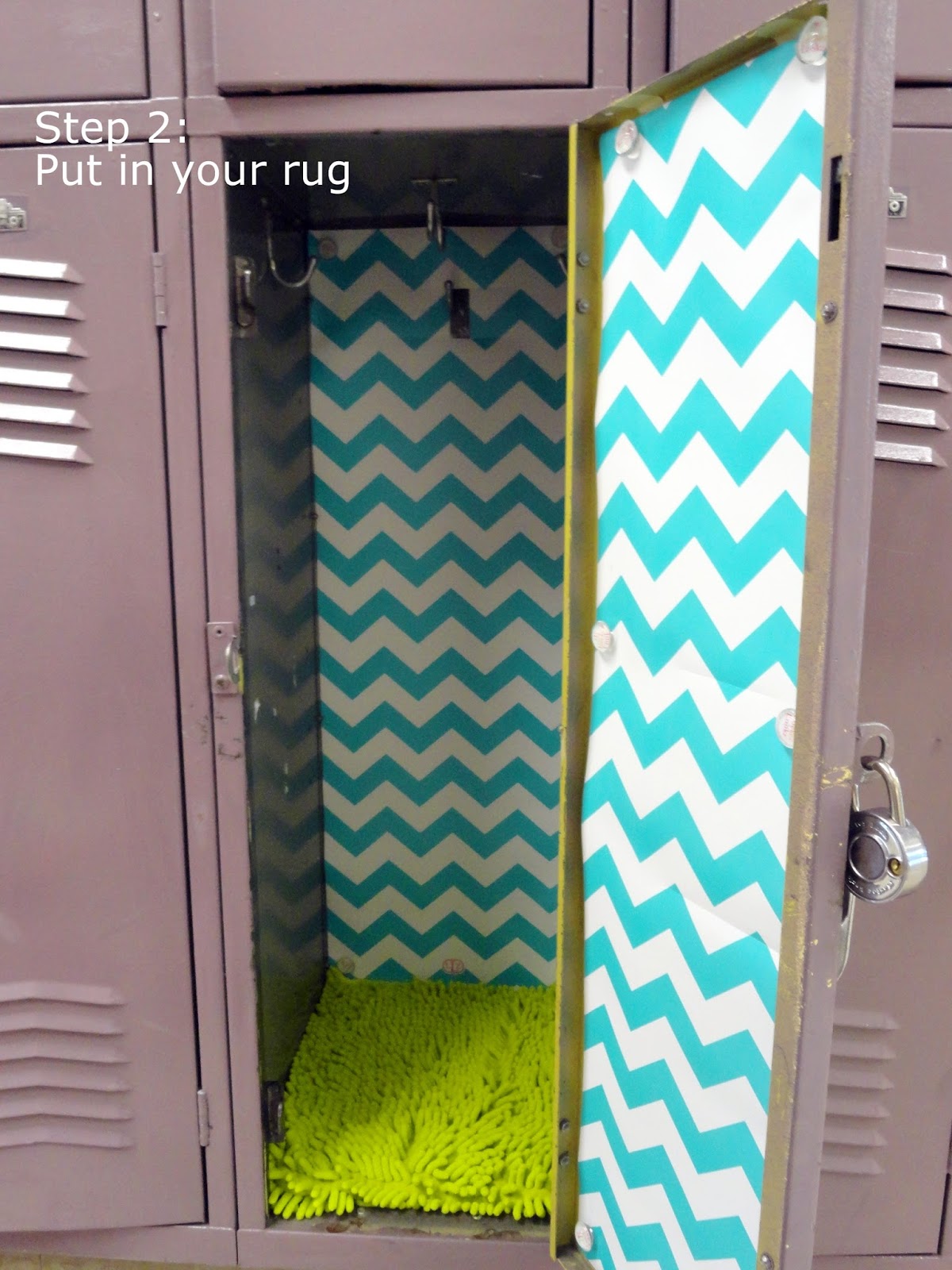 Simple Steps To Decorating A Fabulous Locker With Lookz