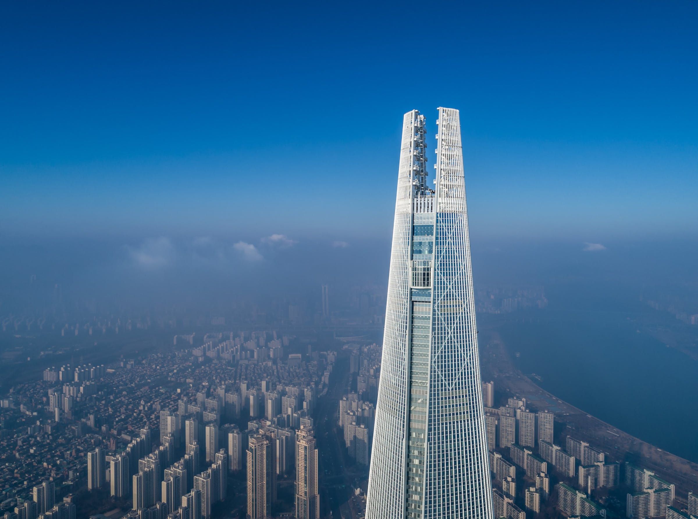 Kohn Pederson Fox Associates Lotte World Tower In South Korea