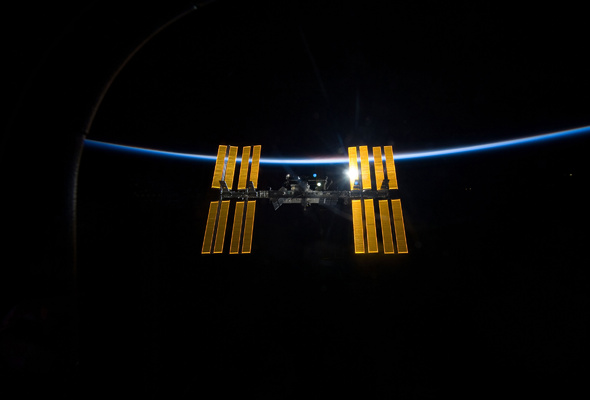 Wallpaper International Space Station Iss Orbit Earth Solar Cells