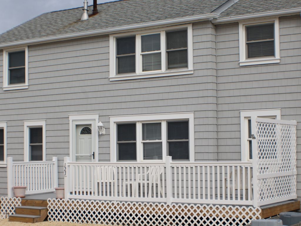 Pet Friendly Lbi Vacation Rental Footsteps From The Beach