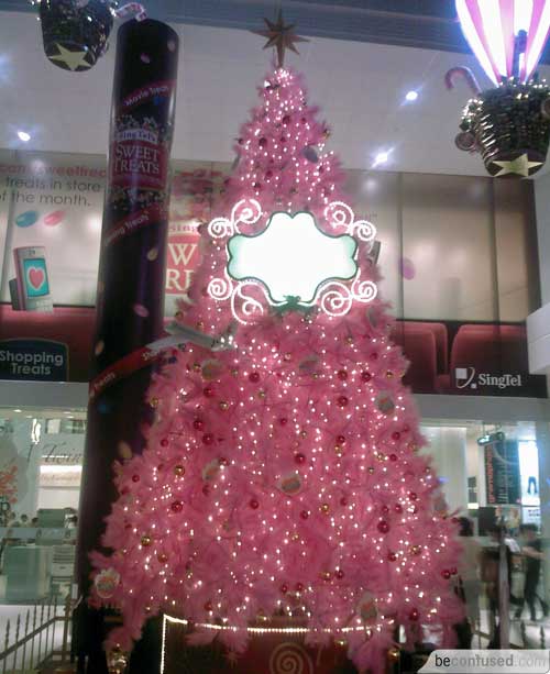 Hot Pink Christmas Tree Wallpaper