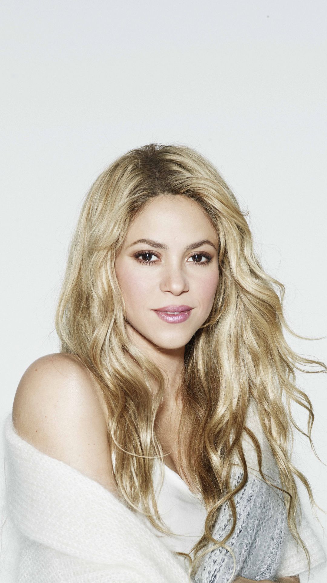 Shakira Beautiful Singer Wallpaper Celebrity