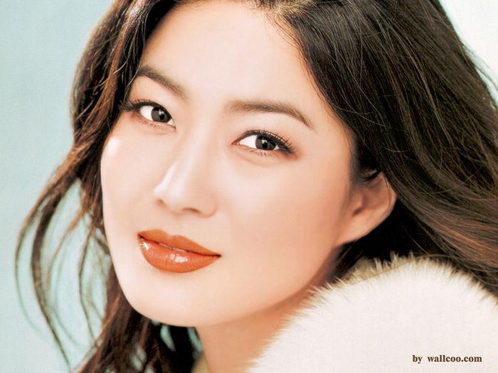 Sweet Korean Celebrity Portraits Girl Wallpaper