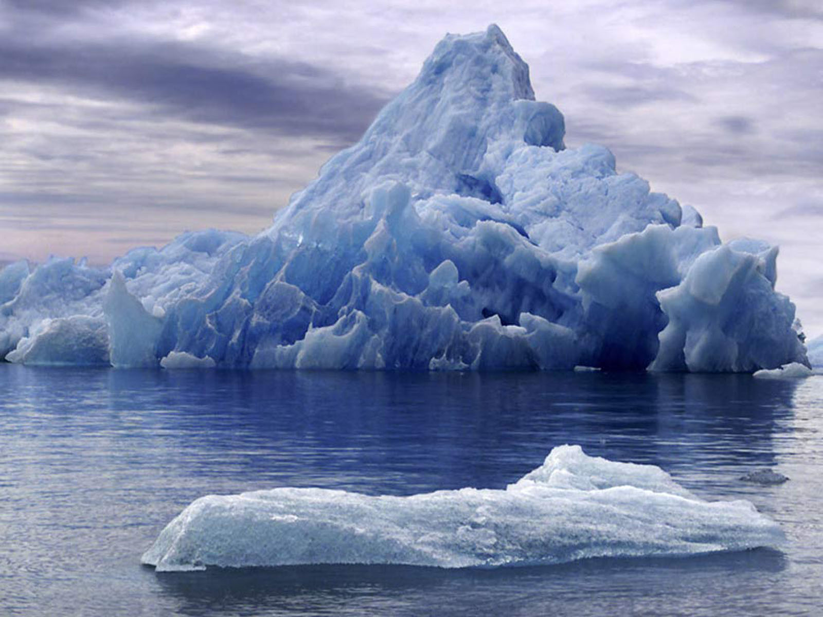 Wallpaper Melted Iceberg