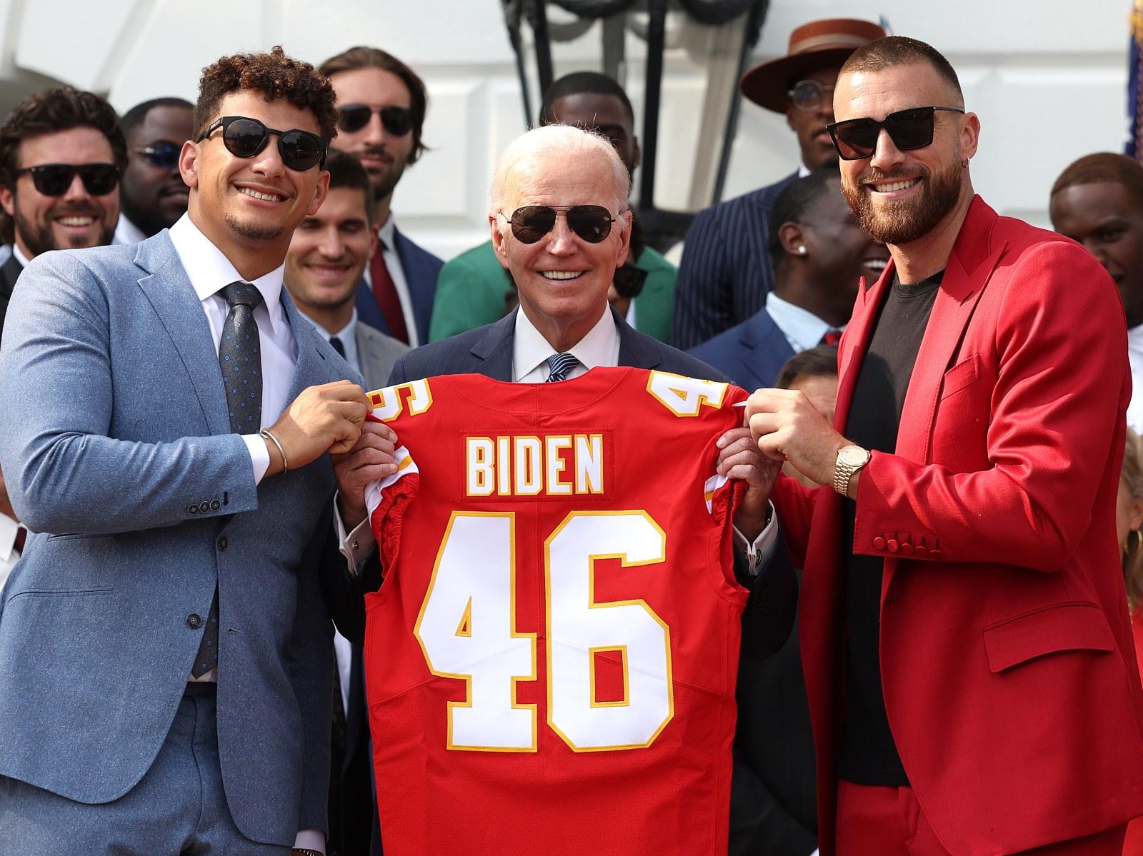 Patrick Mahomes Interrupting Travis Kelce S White House Speech