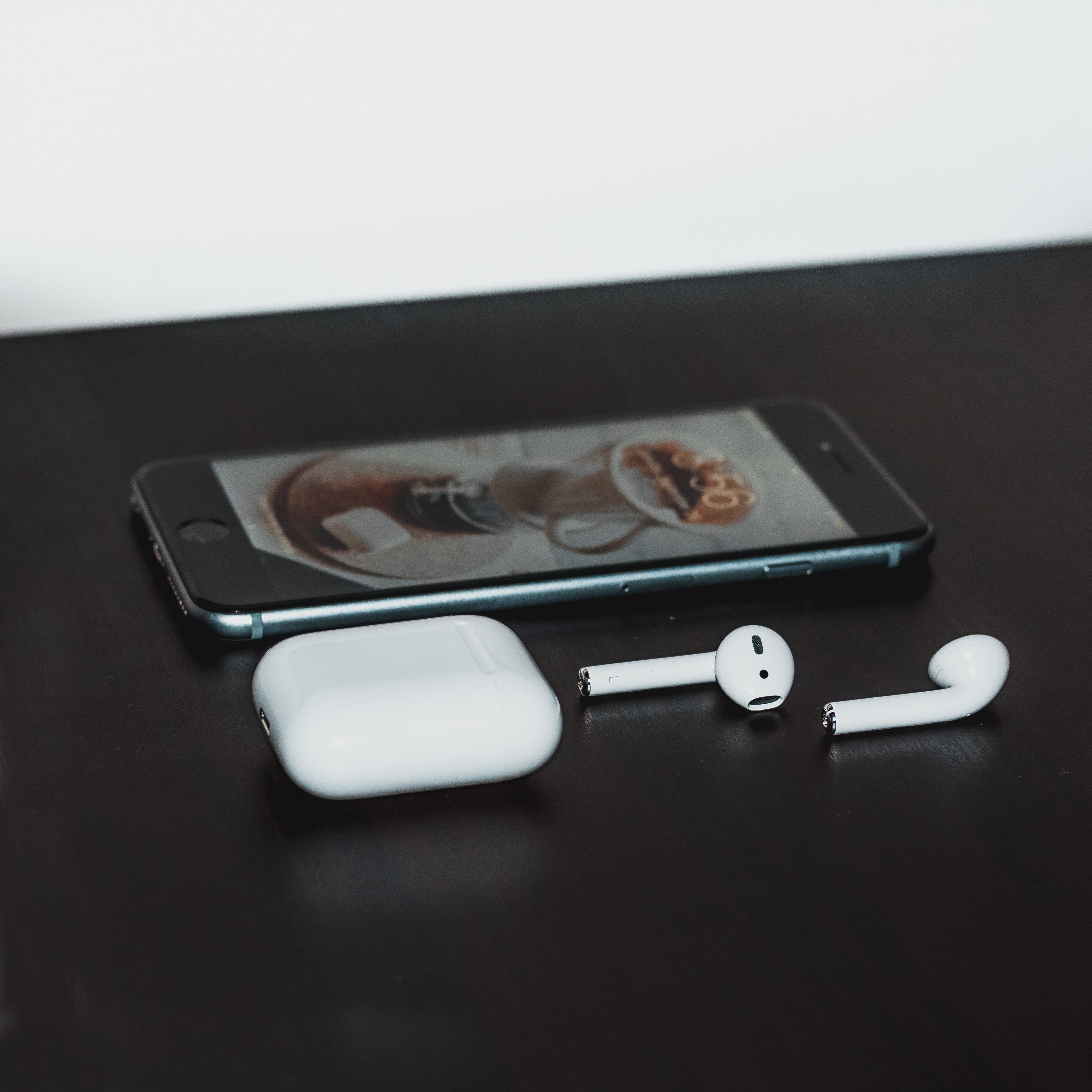 Apple Airpods 4k HD Wallpaper