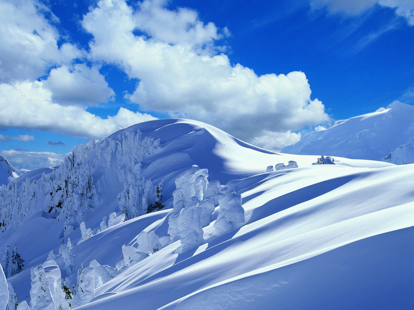 Puters Azure Winter Bliss Xp Theme Desktop