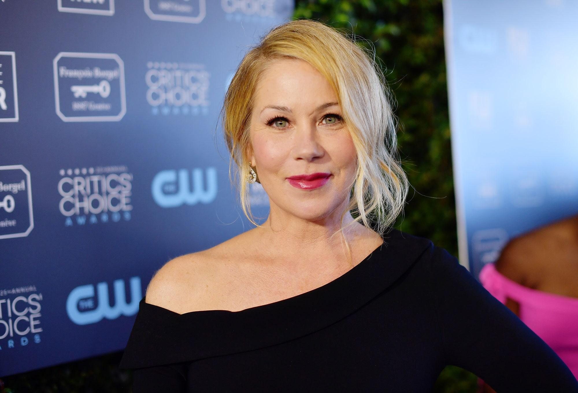 Christina Applegate On Ms And Its Toll Her Life Iconic