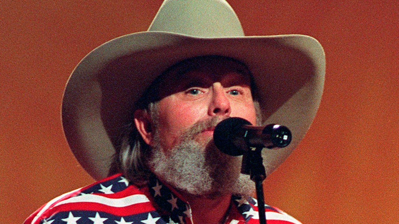 Country Rocker And Fiddler Charlie Daniels Dies At Age