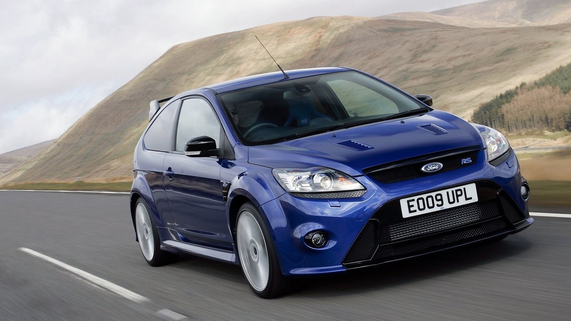 Ford Focus Rs 2009 Wallpaper