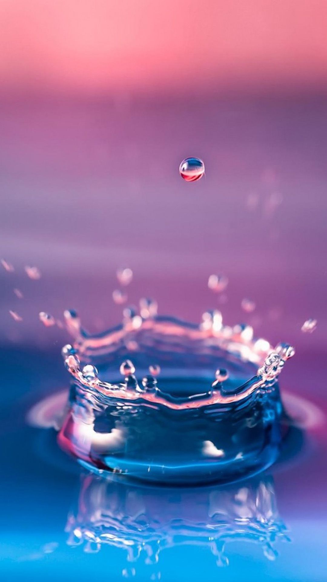 Water Splash Macro Wallpaper