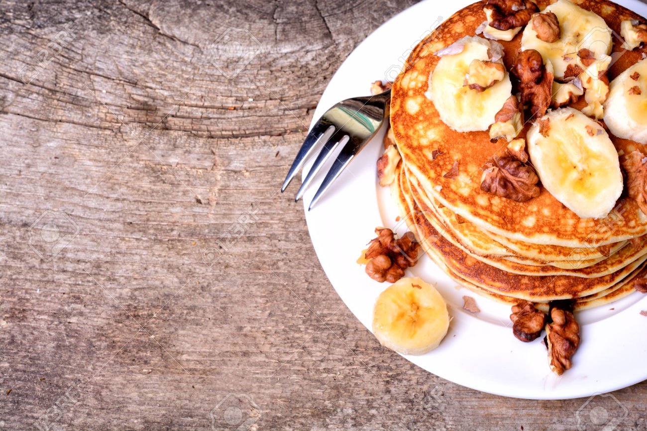 Pancakes With Banana Walnut Pancake Corner