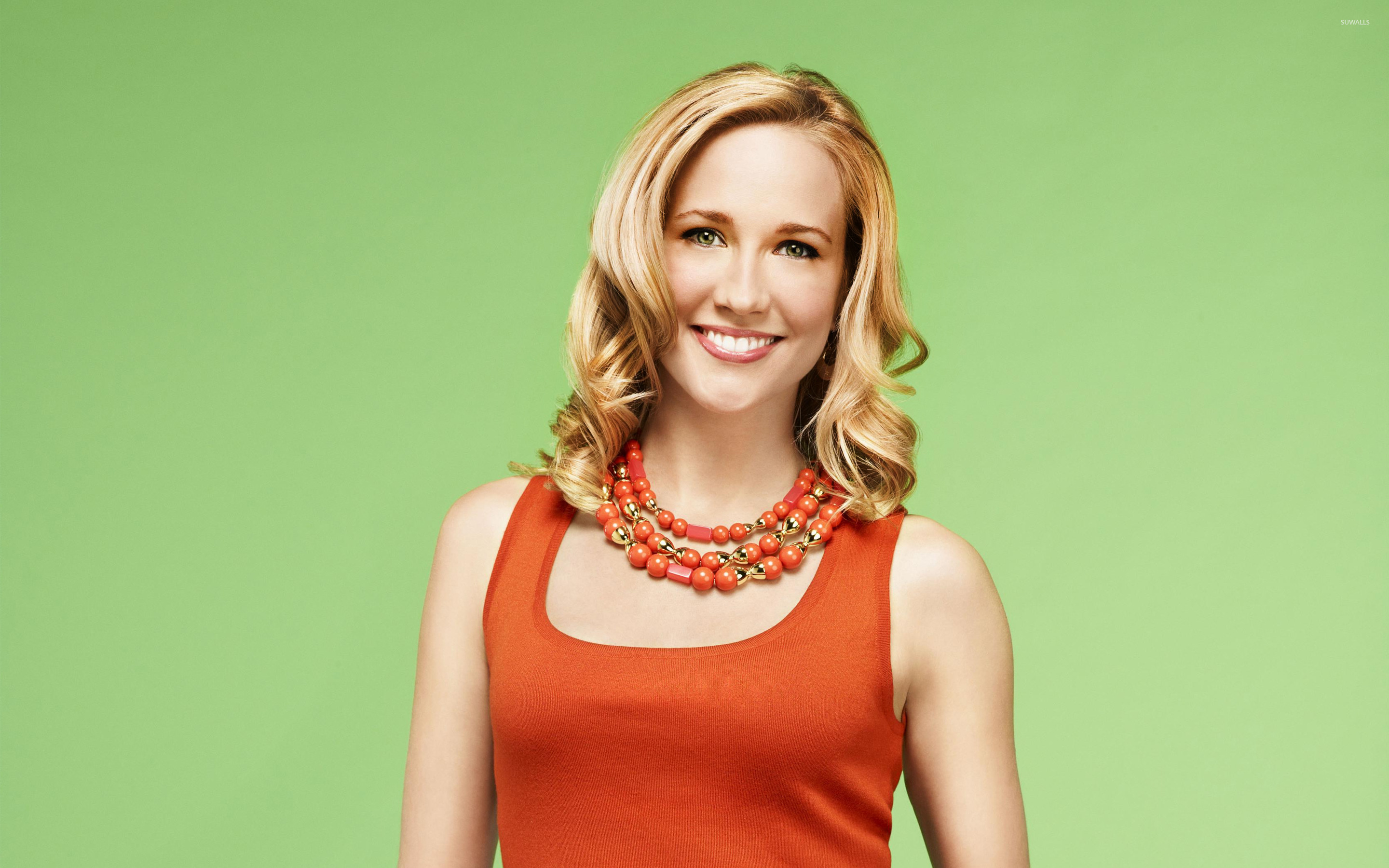 Anna Camp Wallpaper On