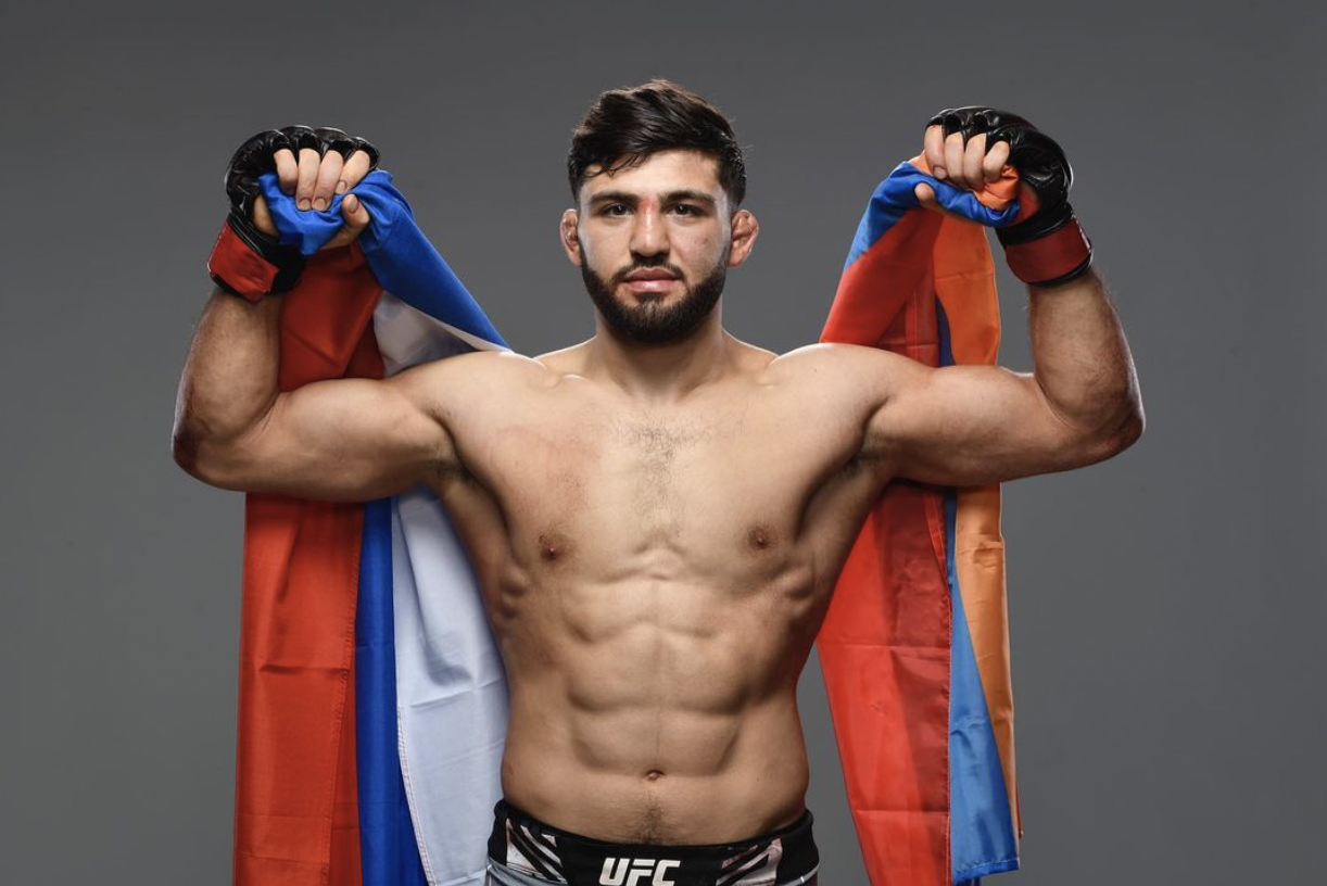 Arman Tsarukyan Out Of Ufc Main Event Full Weigh Wallpaper