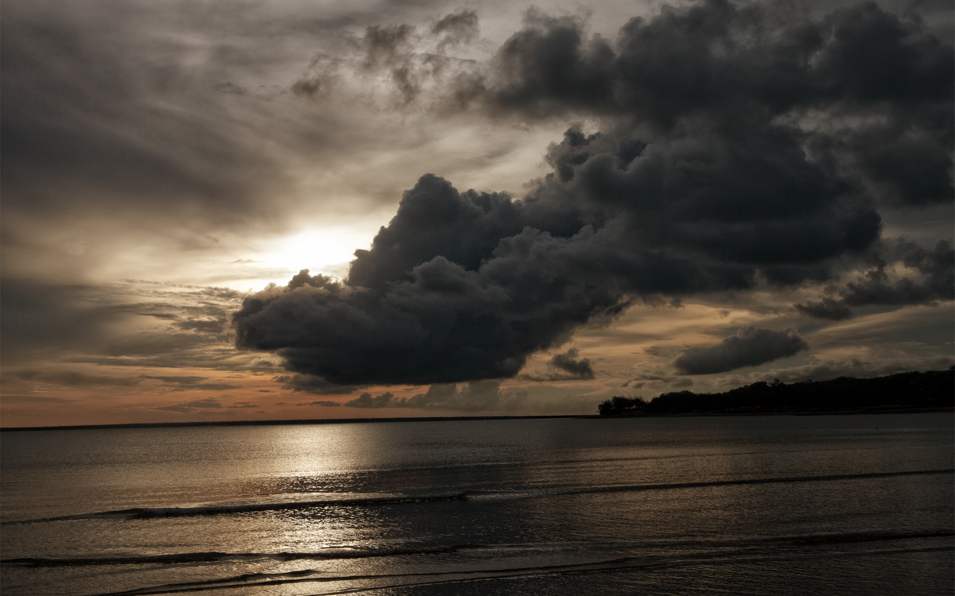 Sunrise Storm Clouds Reflection Bay Landscapes Wallpaper Background