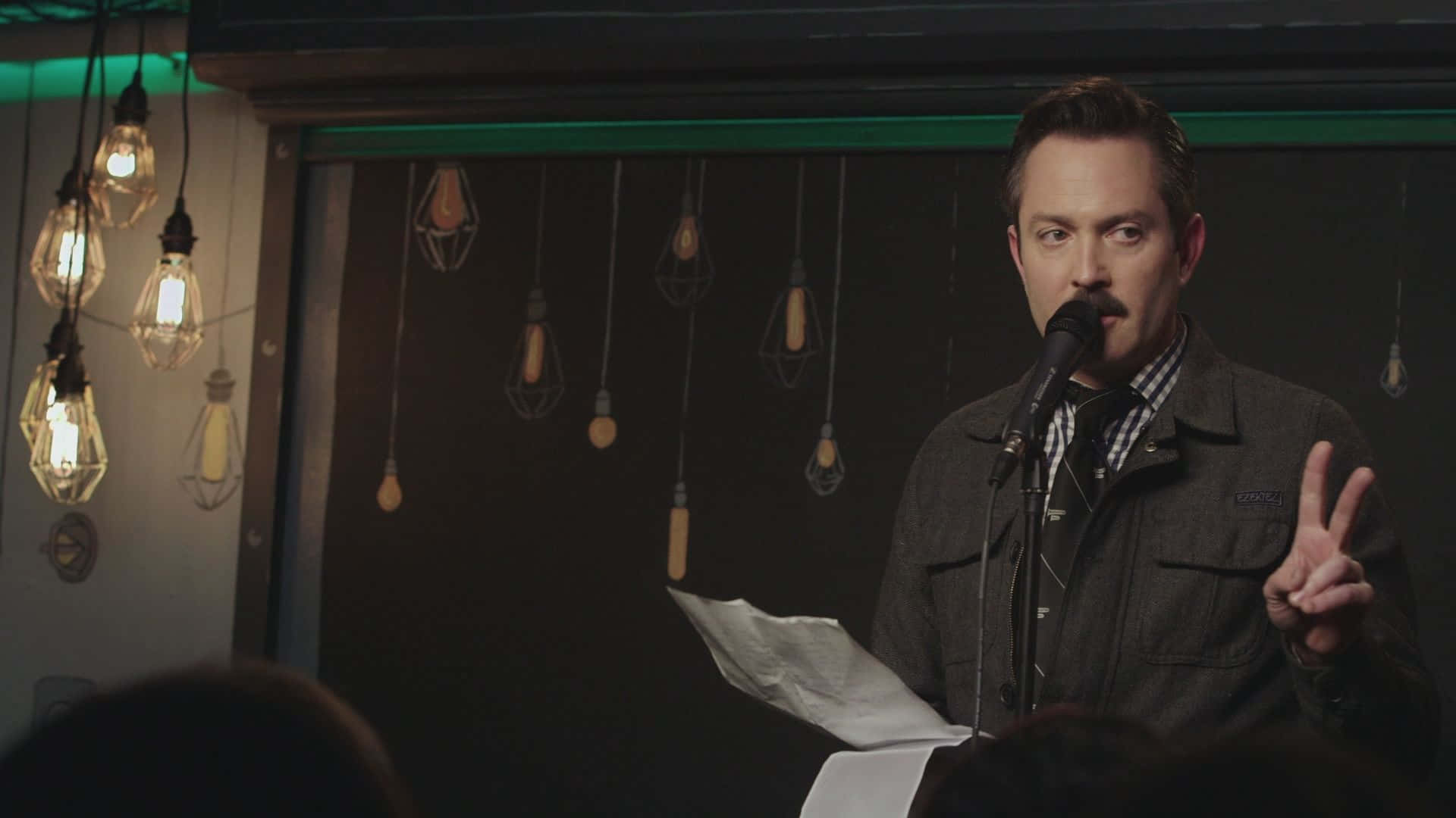 Actor Thomas Lennon Wallpaper