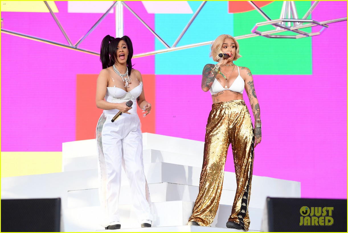 Pregnant Cardi B Brings The Party To Coachella With Chance