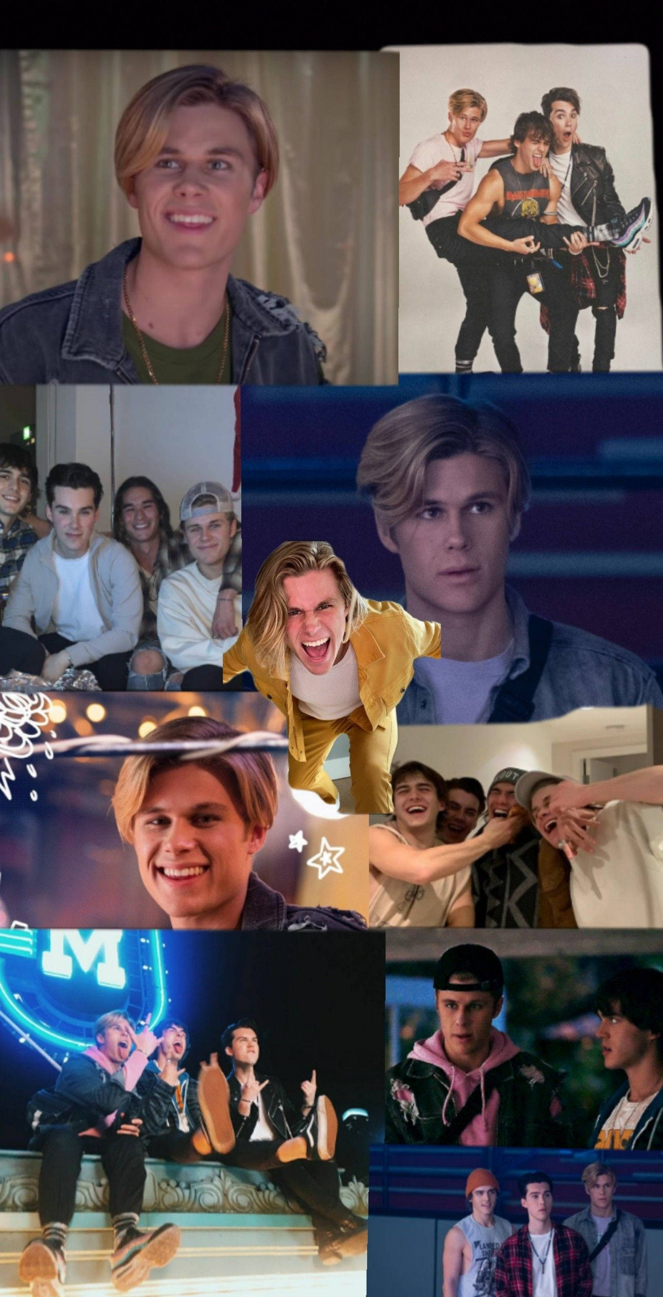 The Ensemble Cast Of Netflix S Hit Show Julie And Phantoms Wallpaper