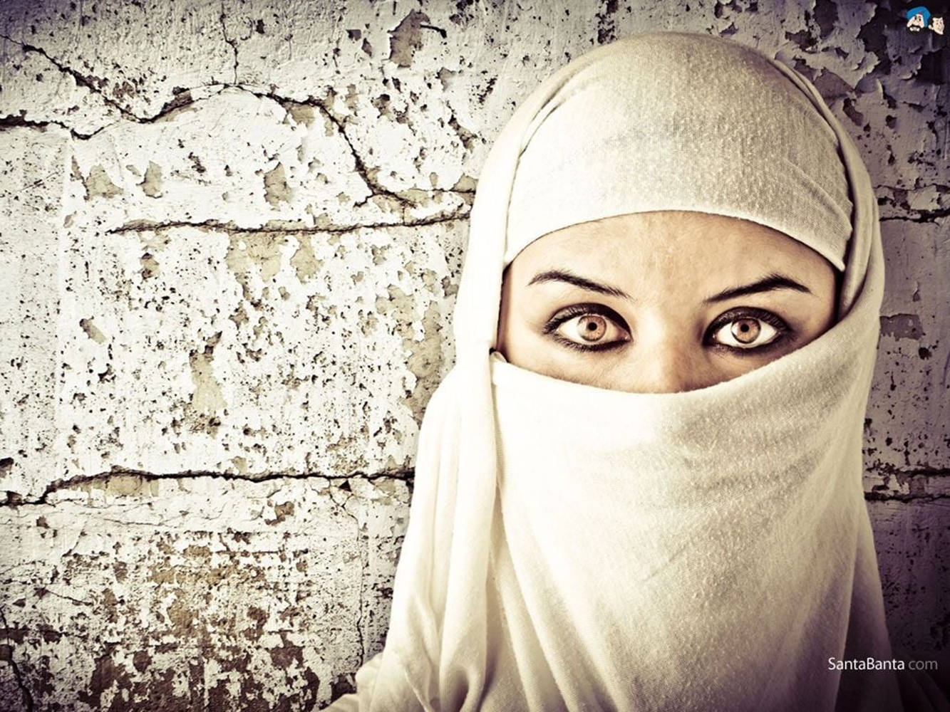 Hijab Girl Wallpaper