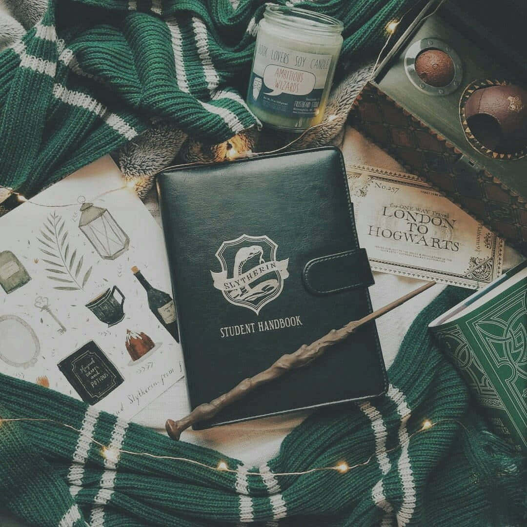 Find Your Way With Slytherin Aesthetic Wallpaper