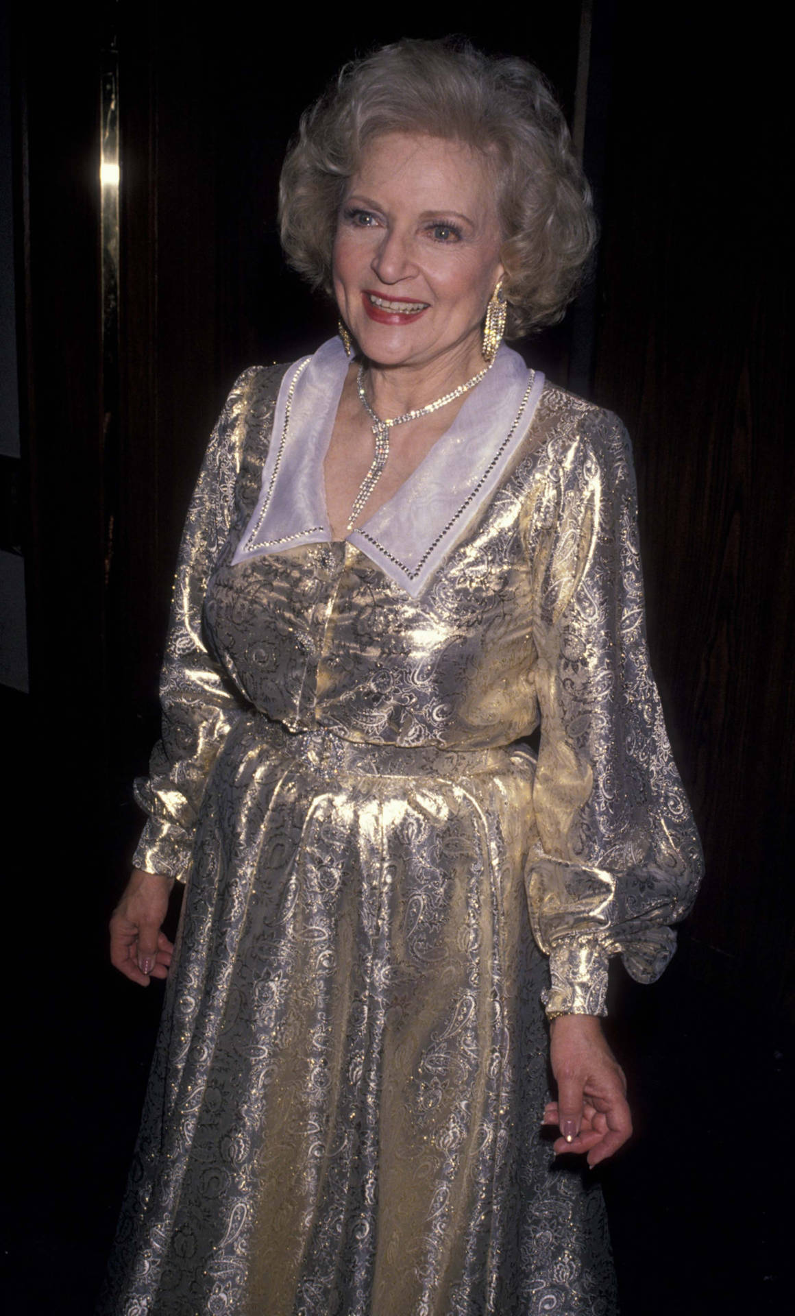 Top Betty White Wallpaper Full HD 4k To Use