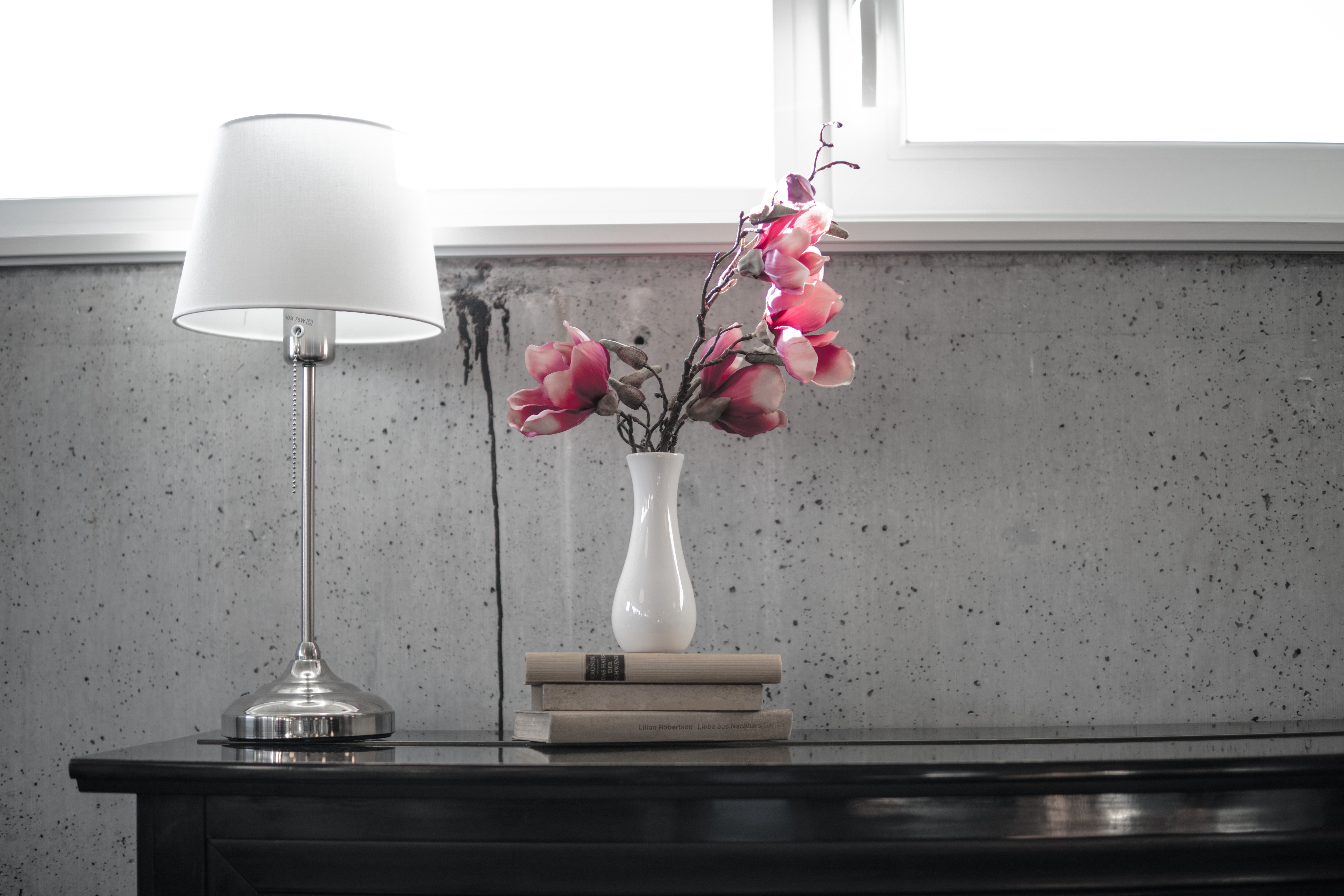 Flower Vase Wallpaper