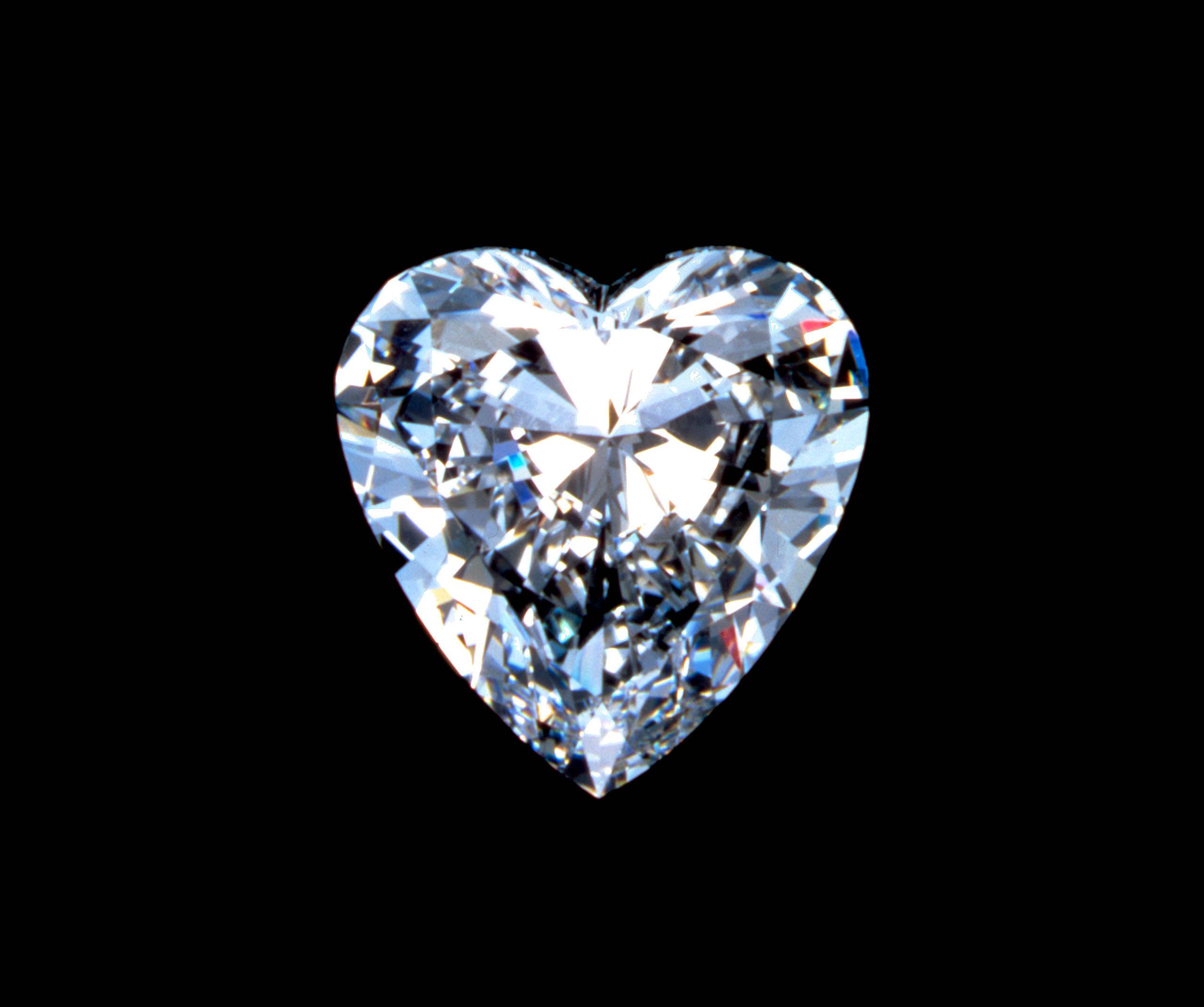 Heart Shaped Diamond   diamonds Picture 2557x2140