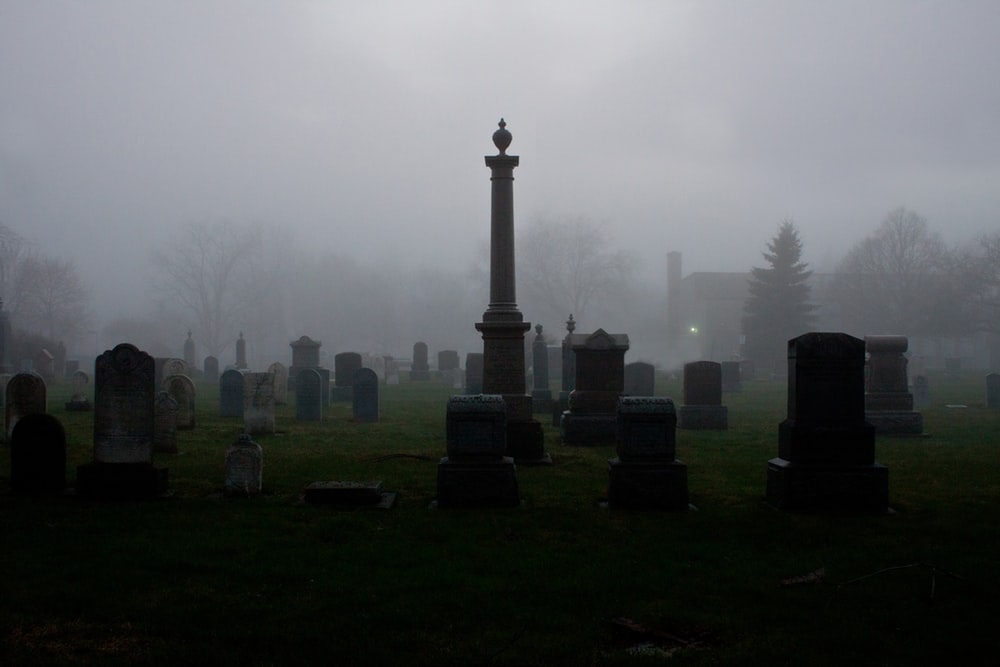 Cemetery Pictures Download Images on Unsplash 1000x667