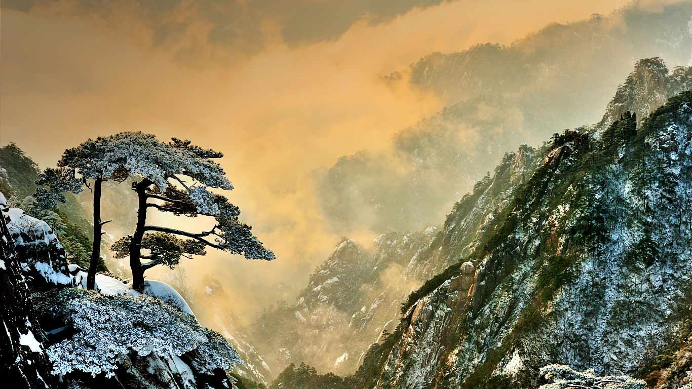 Huangshan in winter China ericgoodFlickrGetty Images 1366x768