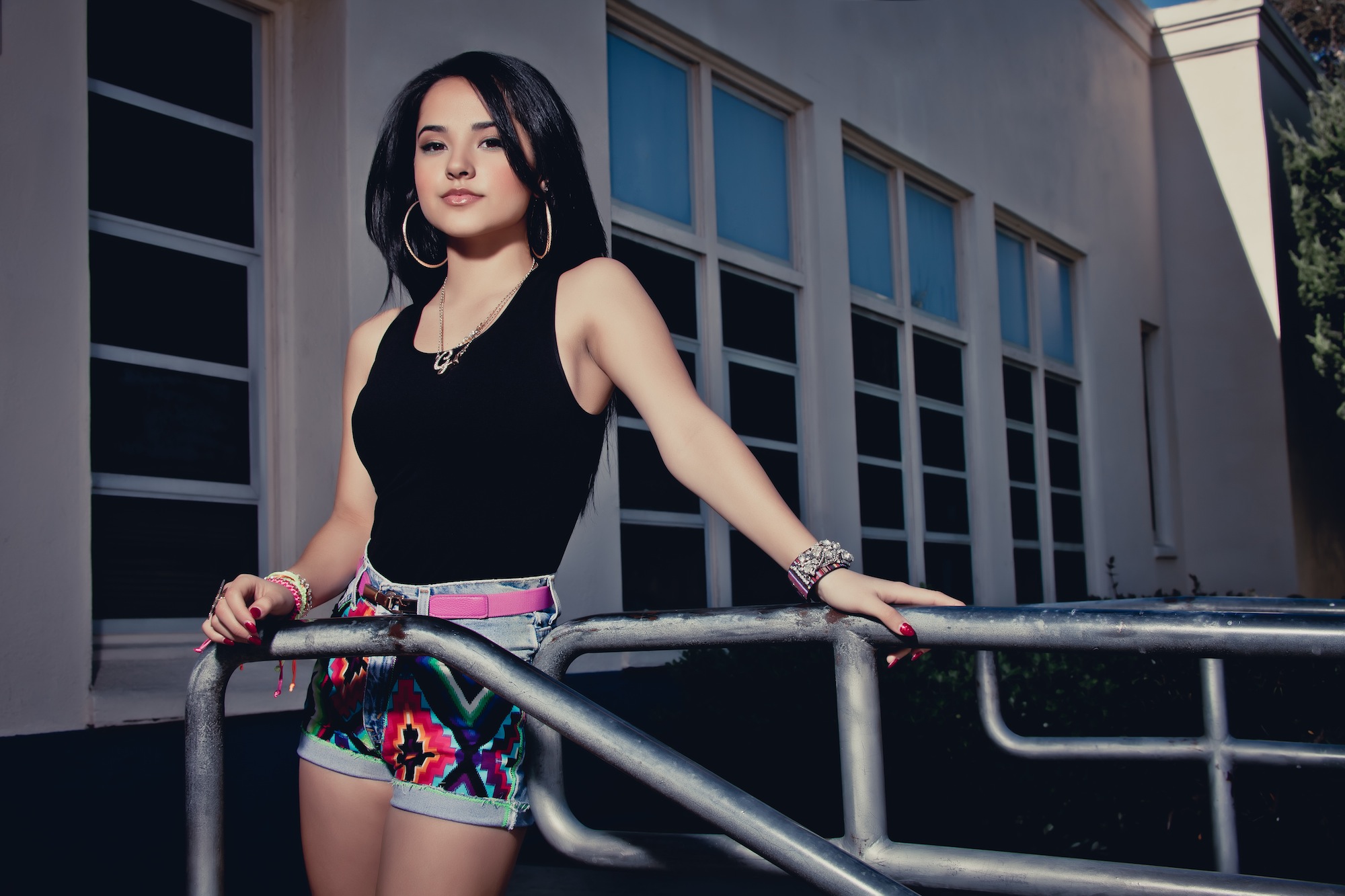 Becky G Simple Look HD Wallpapers