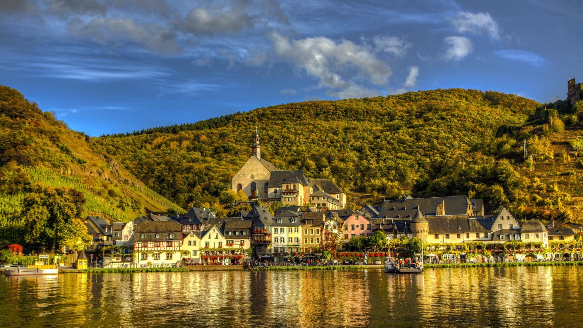 Town Wallpaper