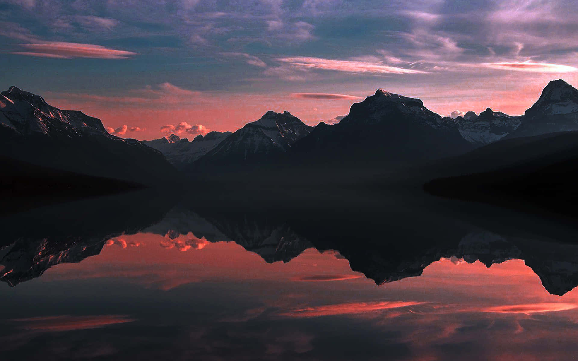 Mountain Aesthetic Wallpaper