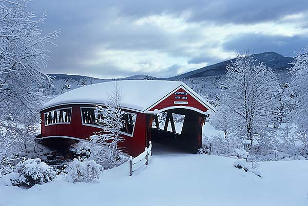  40 Winter Covered Bridge Wallpapers WallpaperSafari