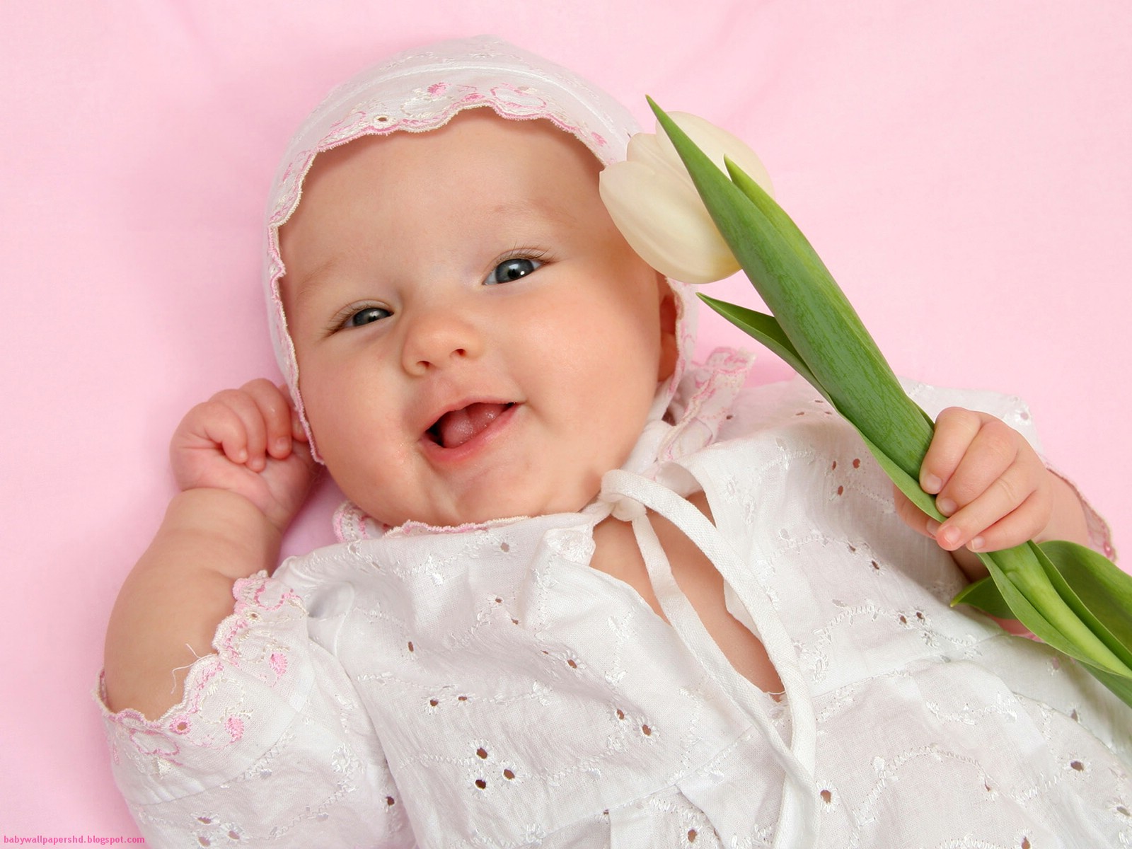 Cute Baby Girl Wallpaper For