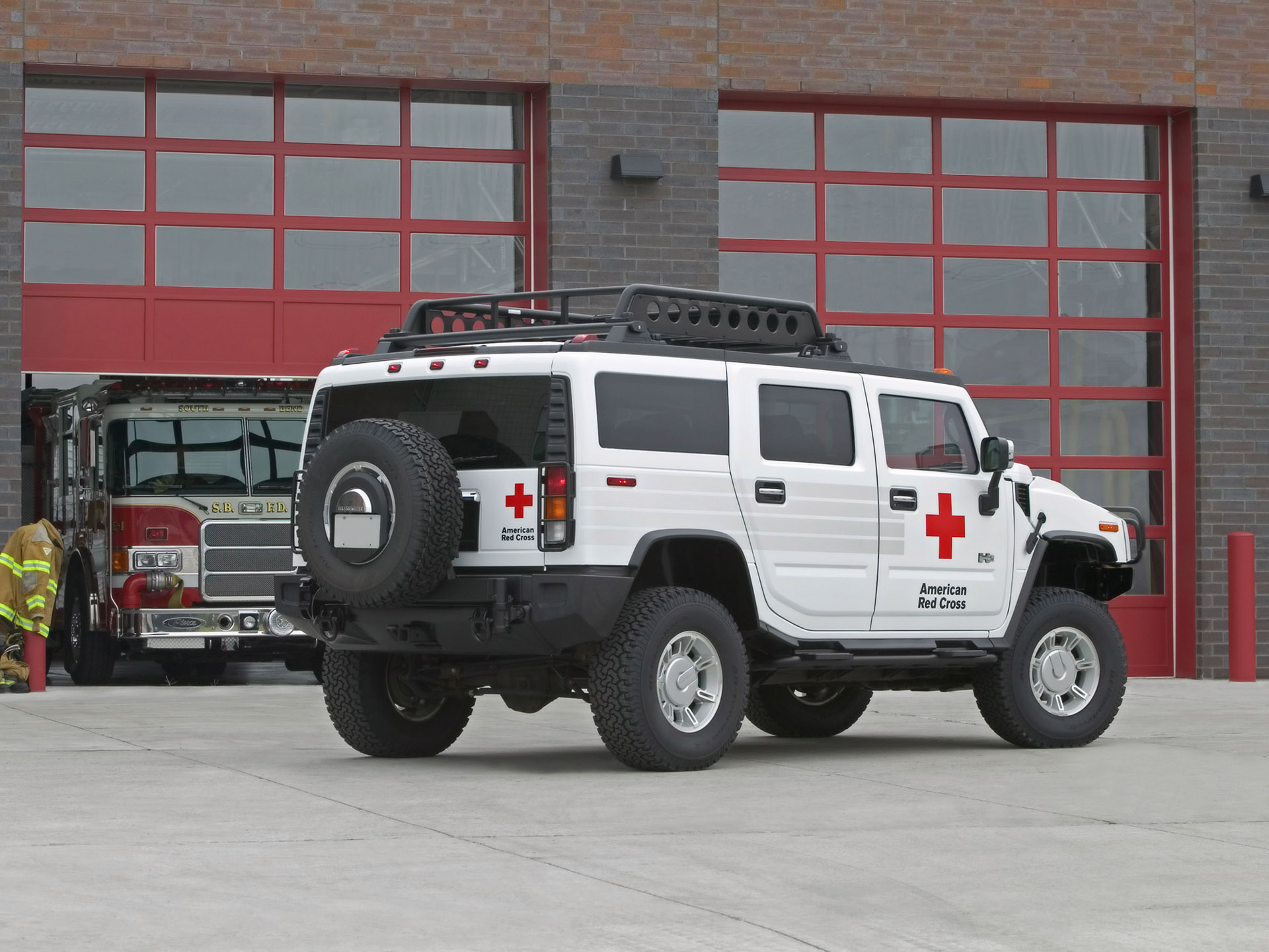 Hummer H2 American Red Cross Emergency Response