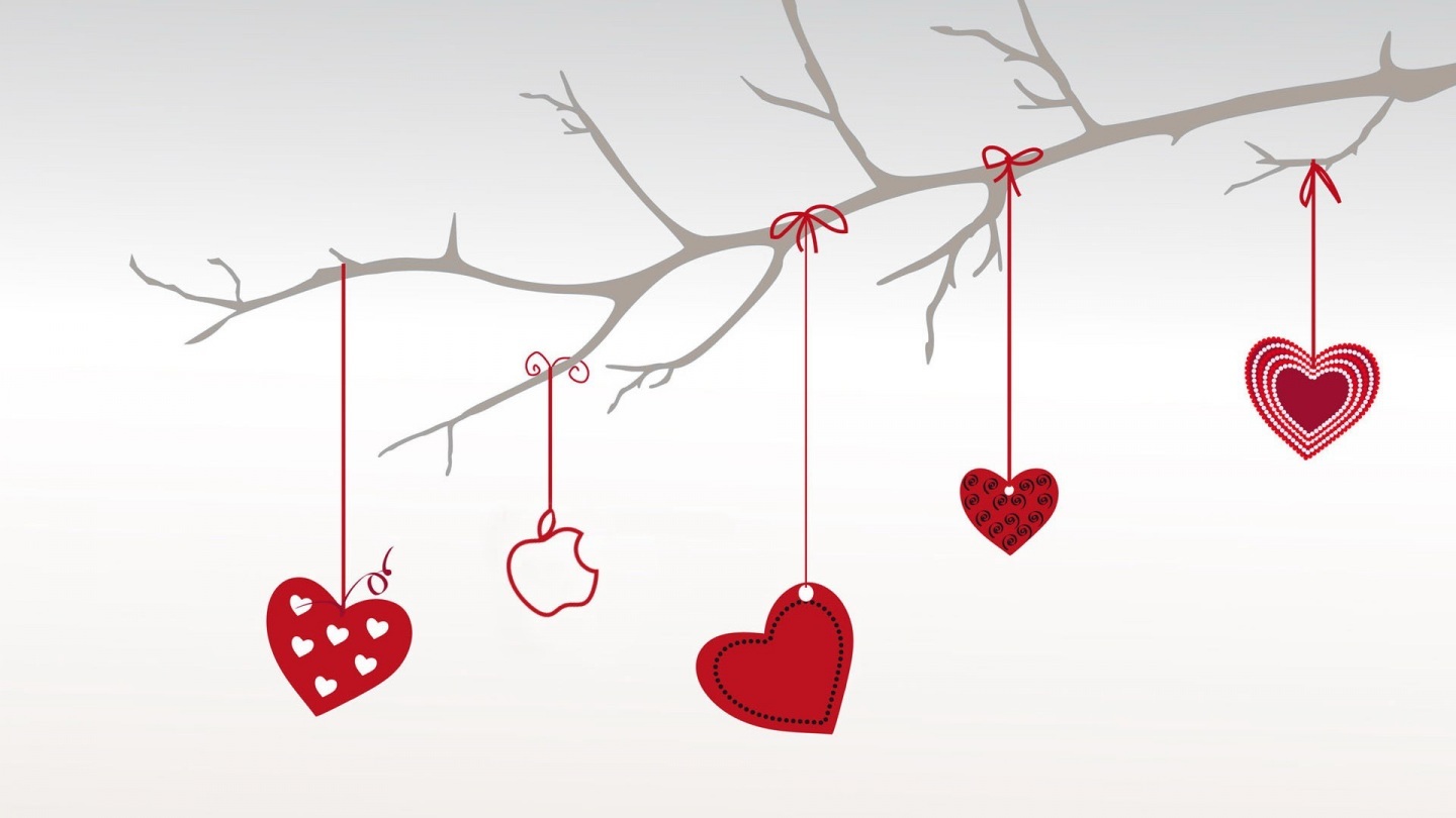 Hangings In Heart Shape Y Red Color Estilo Is Simple Clean Can