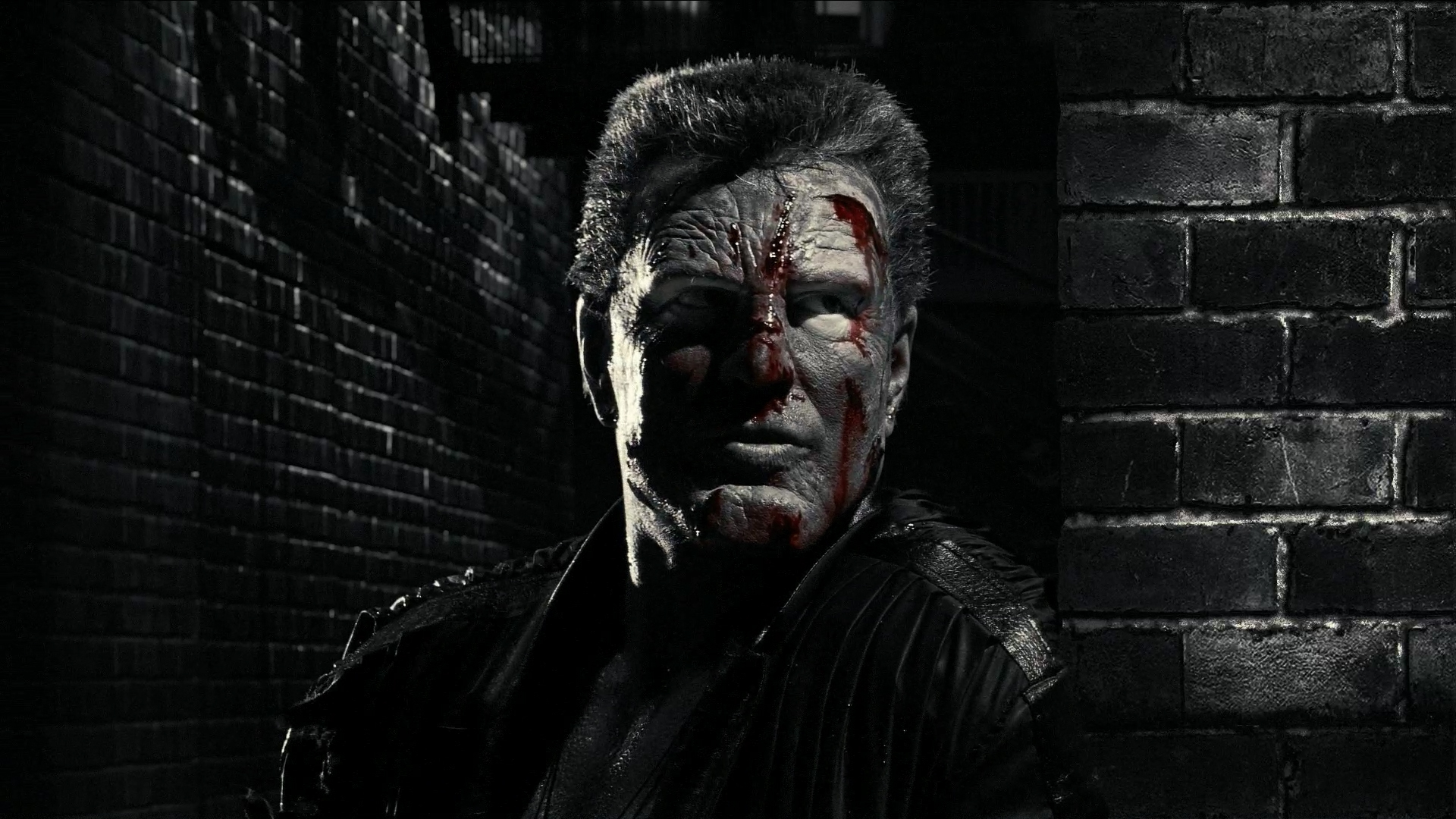 Marv Returns For Sin City A Dame To Kill Bloody Disgusting
