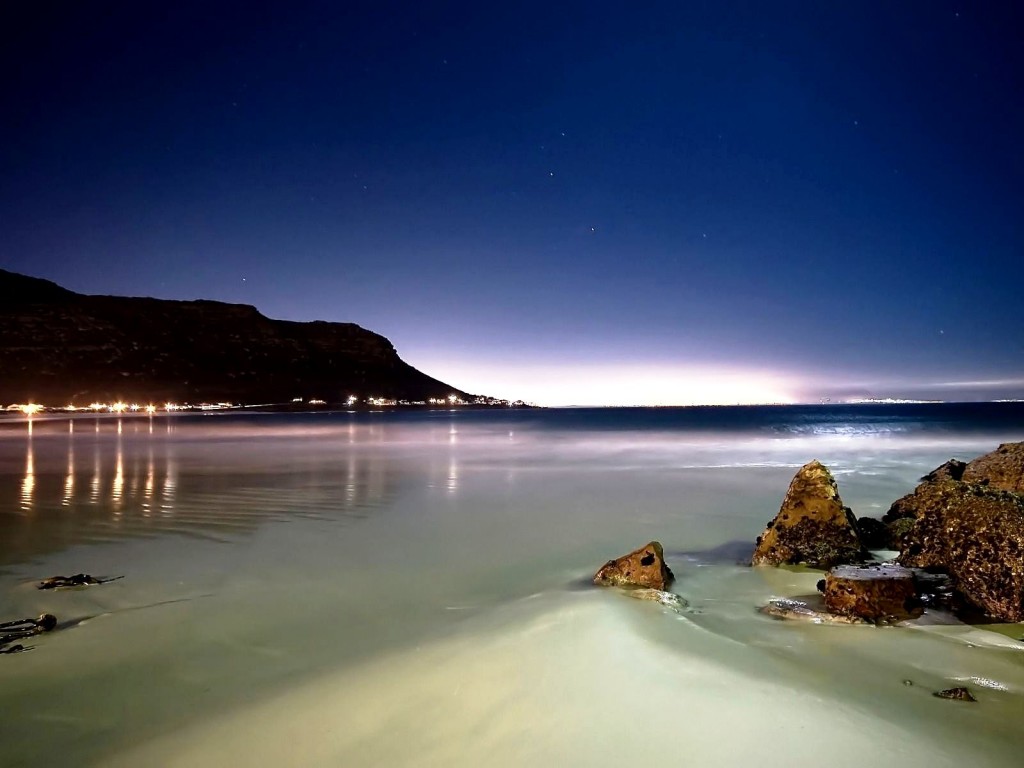 Desktop Wallpaper Beach Scenes At Night A Pondering Mind