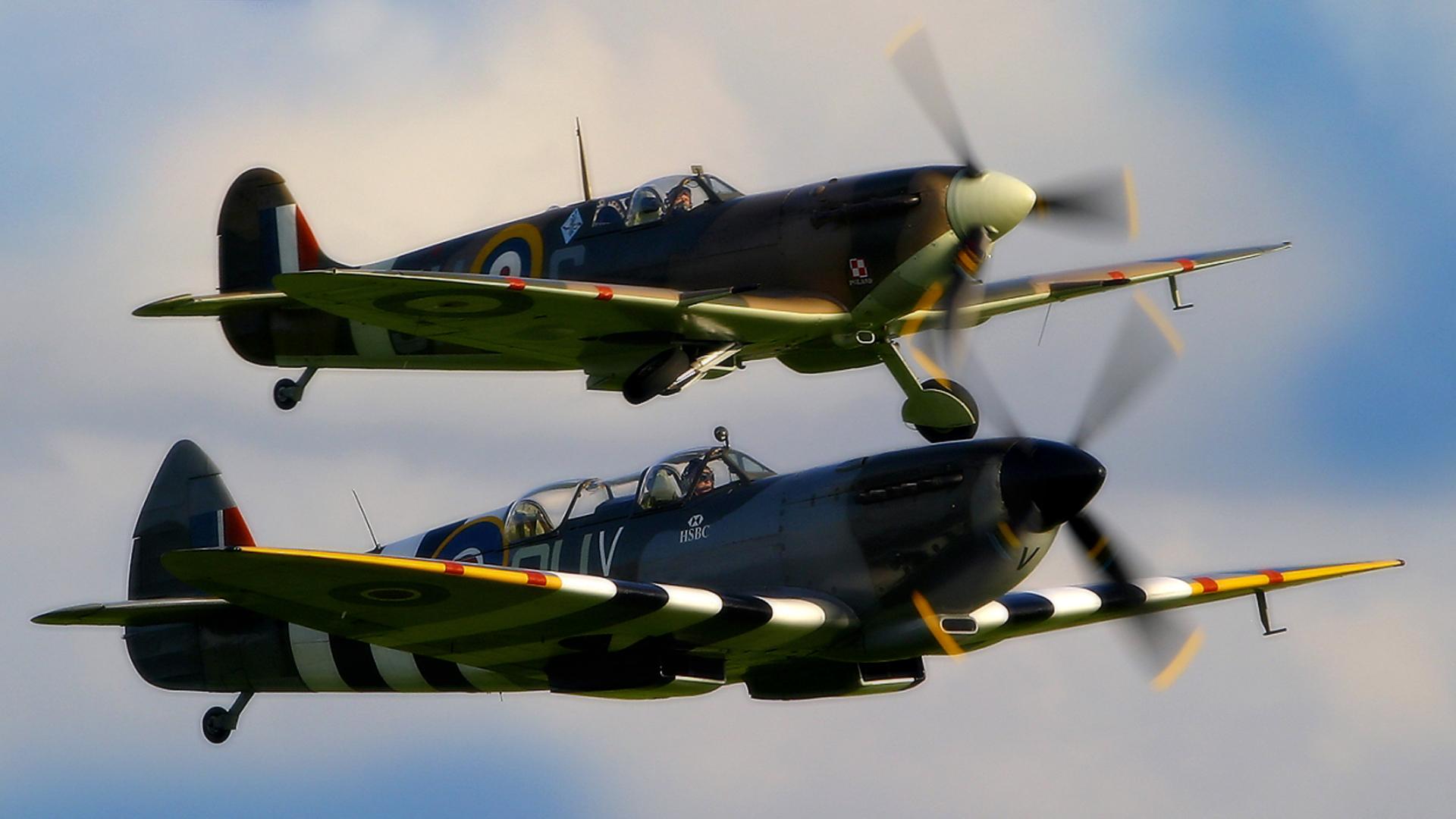 Spitfires Aircrafts HD Wallpaper