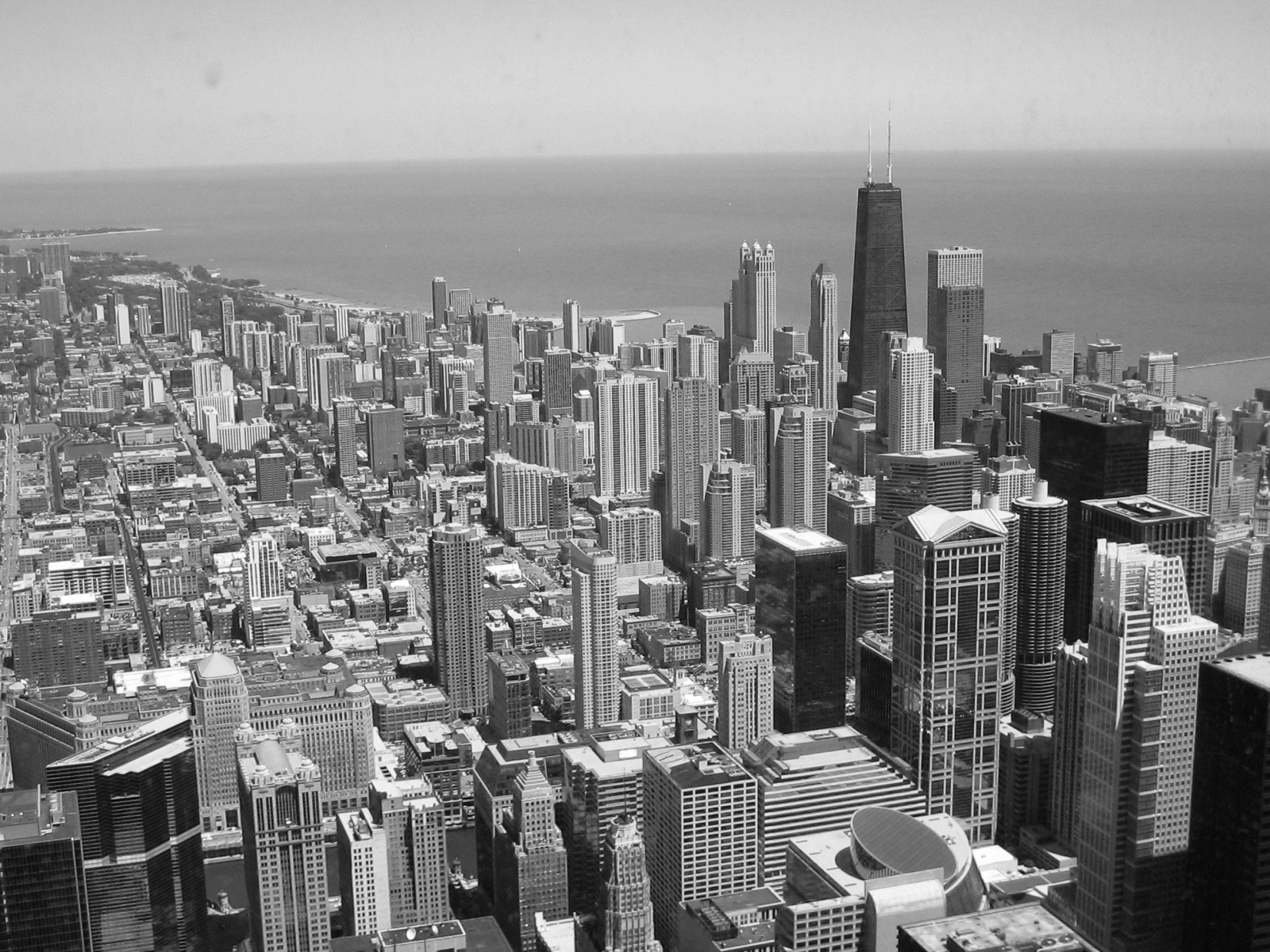 The Sears Tower In Chicago Desktop And Mobile Wallpaper Wallippo
