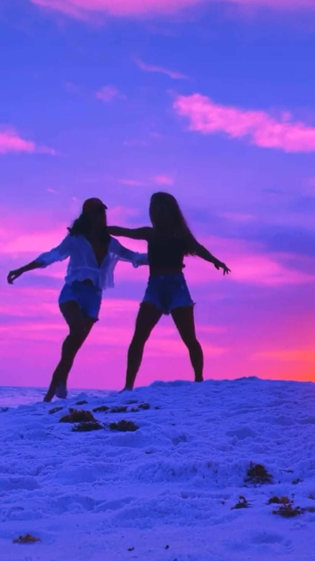 Best Friend Aesthetic Wallpaper