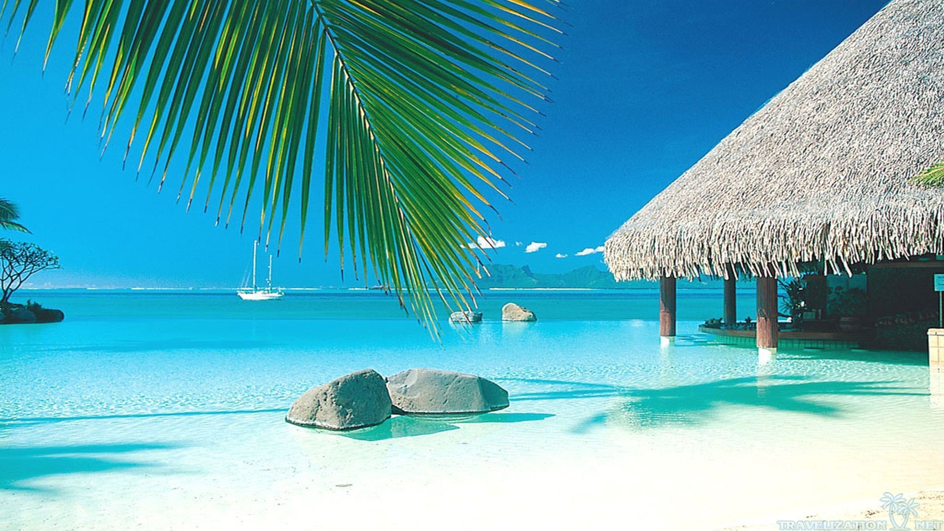 Tropical Beach Screensavers And Wallpaper