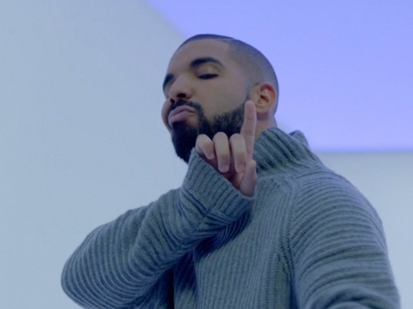 Drake Released The Video For His New Song Hotline Bling Monday And