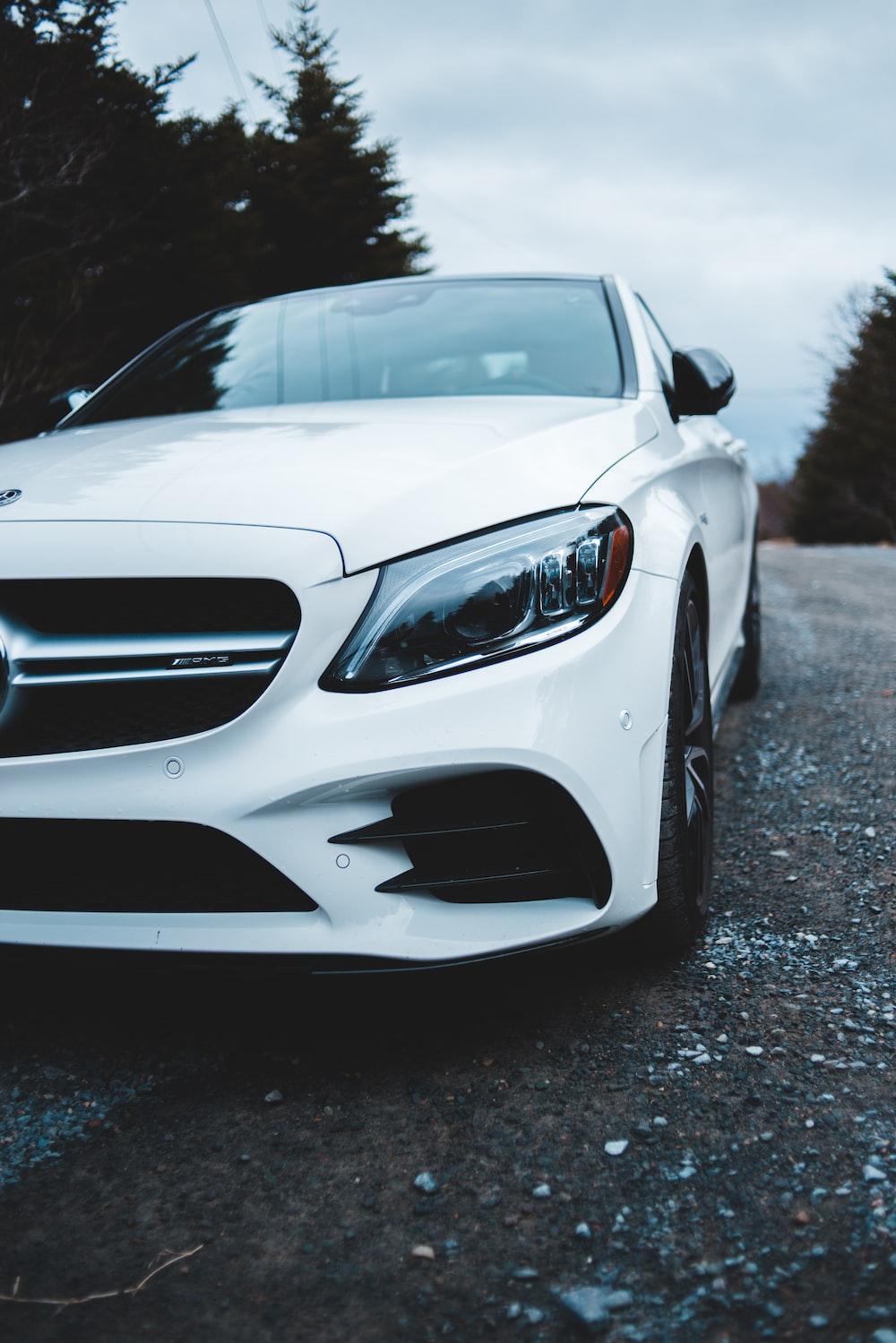 White Mercedes Benz C Class Photo Blue Image